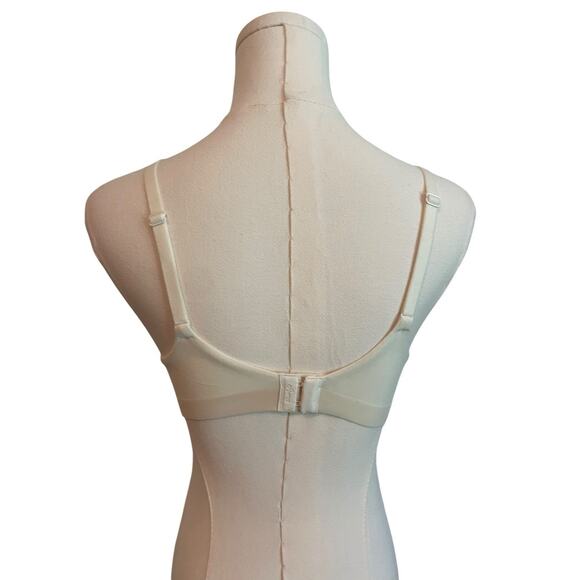 Soma 34B Enbliss Wireless Bra Ivory No Wire Lightly Padded T-Shirt Bra - Picture 2 of 5